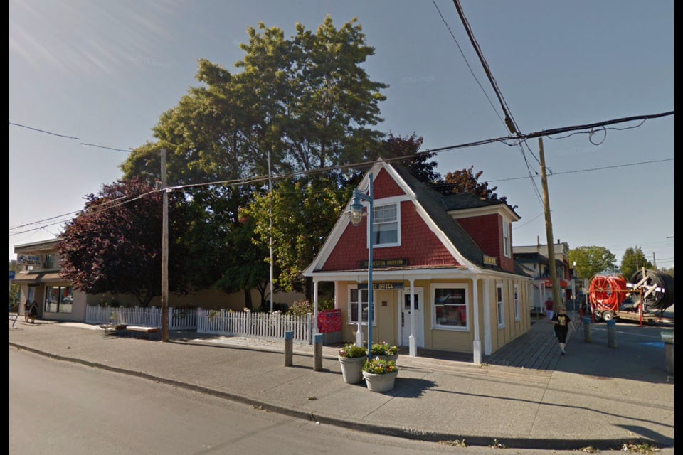 Google image of Steveston Town Square next to the Steveston museum