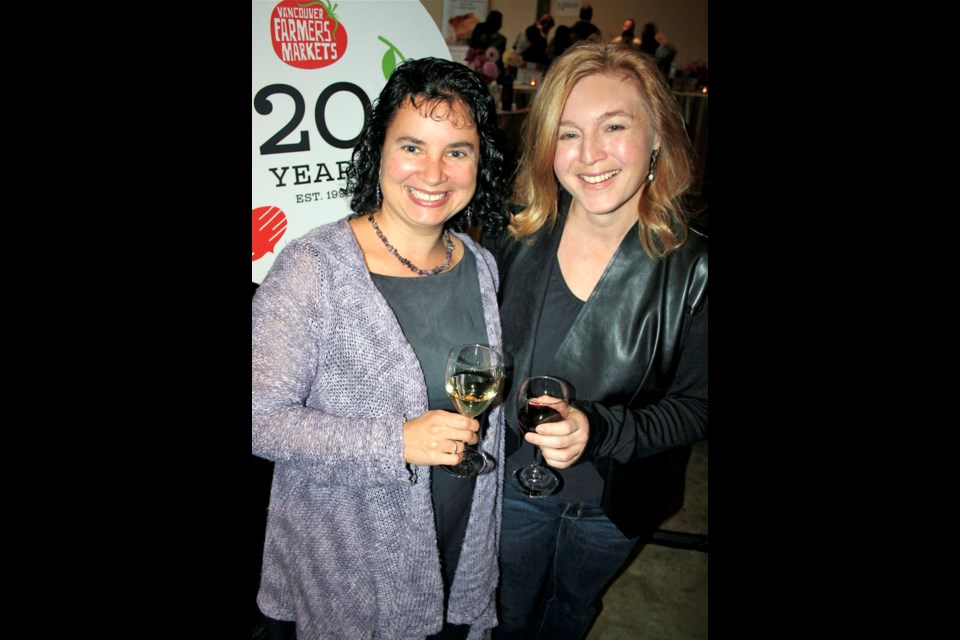 Two hundred guests celebrated the harvest at the 鶹ýӳFarmers Markets’ sixth-annual RIPE benefit fronted by society chair Carla Shore and executive director Tara McDonald. Proceeds support the year-round operations of the popular farmers markets that have been running for two decades.