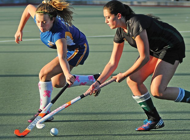 Royals find their footing in field hockey final - North Shore News