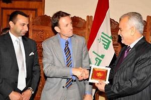 Parliamentarian visits Iraq