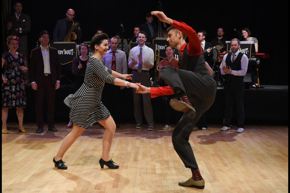 The passion of Swing, Lindy Hop, Charleston, in your dancing shoes