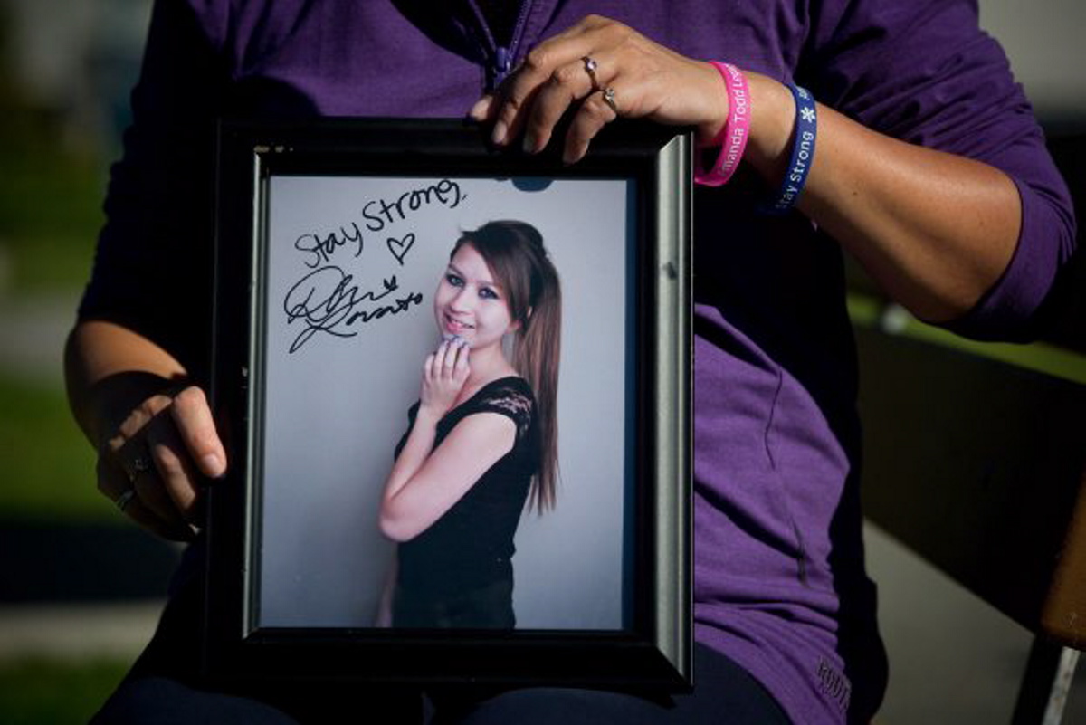 Bullied teen Amanda Todd remembered in musical tribute - Victoria Times  Colonist