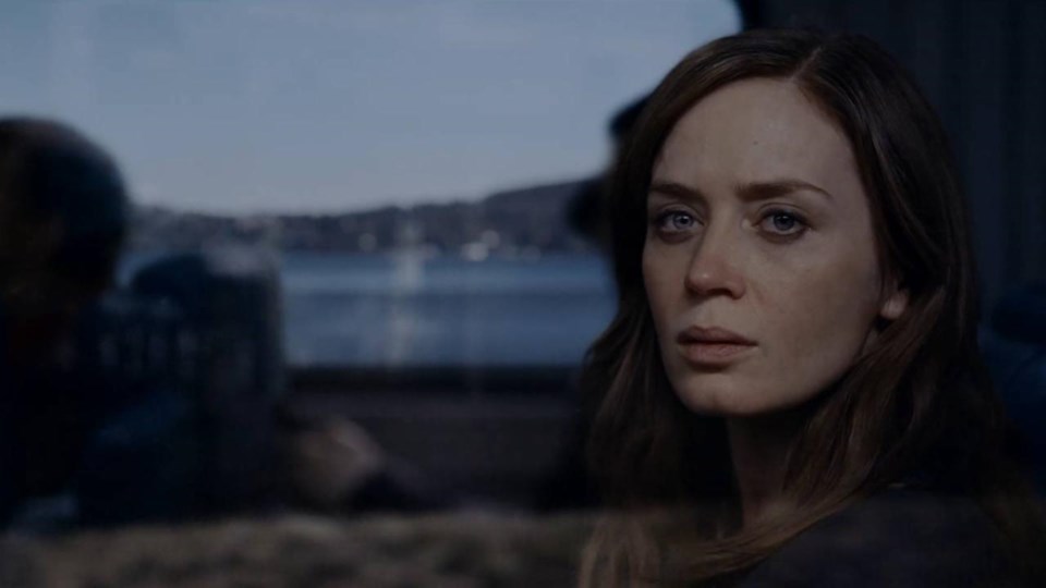 Movie Reviews Girl on the Train Emily Blunt 1013