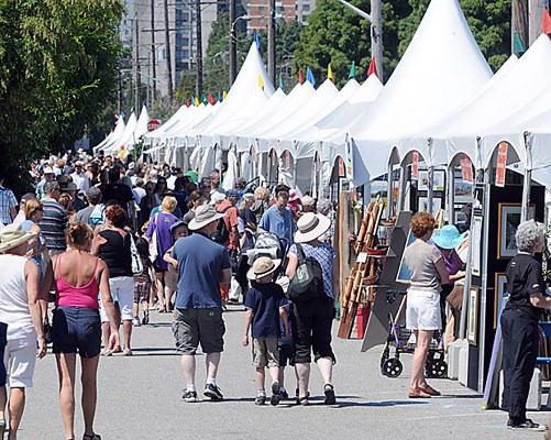 The Harmony Arts Art Market stretches along Argyle Avenue.