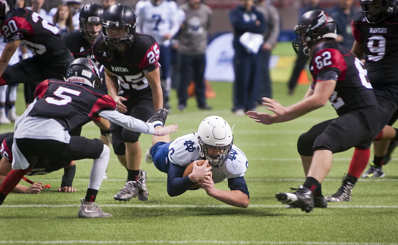 Ravens' Kankolongo, Jugglers' Moretto make Terry Fox-Notre Dame a Subway  Bowl classic