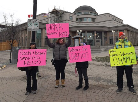 pedo protest