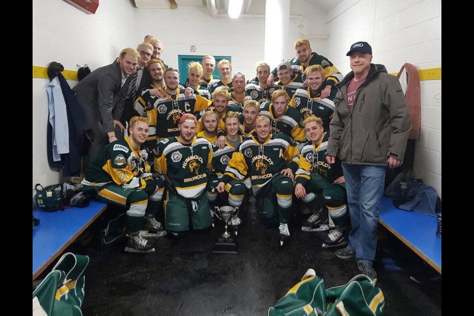 Humboldt Broncos play emotional first game since bus crash