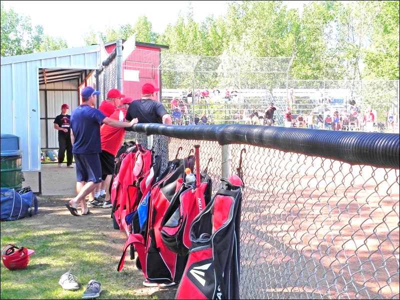 A beautiful, warm, Sunday May 27 served as the perfect set up for Unity Minor Ball Day that had at least one game from every team in every division of minor ball. Games were played on all four minor ball diamonds as well as upper divisions of baseball on the Cardinals diamond. There were fans in the stands to cheer on their favourite players and teams. Photos by Sherri Solomko