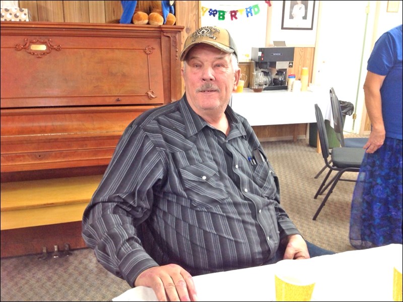 Friends and family gathered in the Do Drop In July 14 to wish Arie Breeschooten a happy 80th birthday. A lovely decorated cake was shared along with a tasty luncheon and drinks. Everyone joined in singing Happy Birthday and folks enjoyed visiting him and their neighbours. Now that Arie and Pearl have moved to North Battleford we get to spend more time with them, like in the old days.