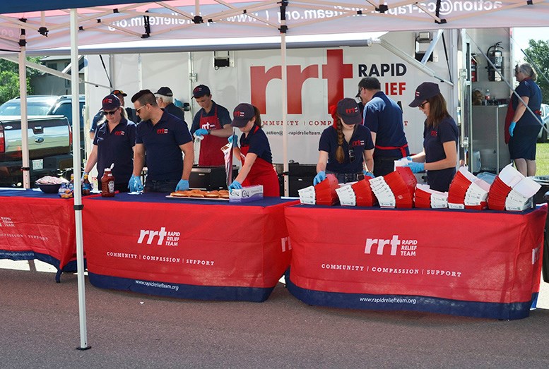 The Rapid Response Team from Oxbow were lined up ready to serve at the Walk to End ALS in Carlyle.