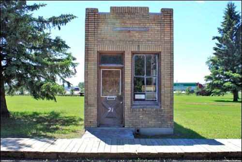 wdm brick building