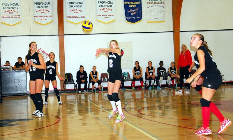 As Felicity Mydonick went down on one knee to set up for the next play, Ashley Stusek was ready to provide back up during the Canora Junior (female) Cougars’ first game of the Districts on Saturday