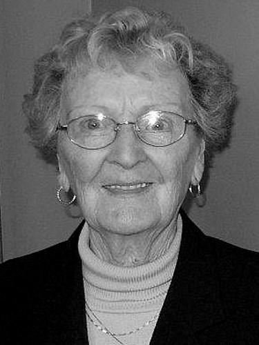 Jeanne W. Perry 1920 - 2015