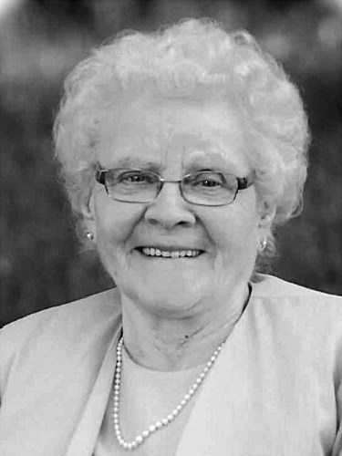 Arlene B. Abbott 1928 - 2016