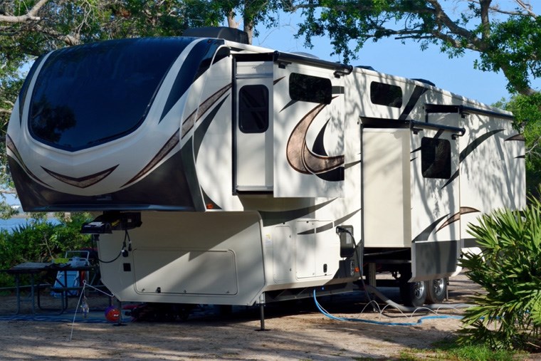 RV Holding Tanks: The Ultimate Guide on Holding Tanks for RVs