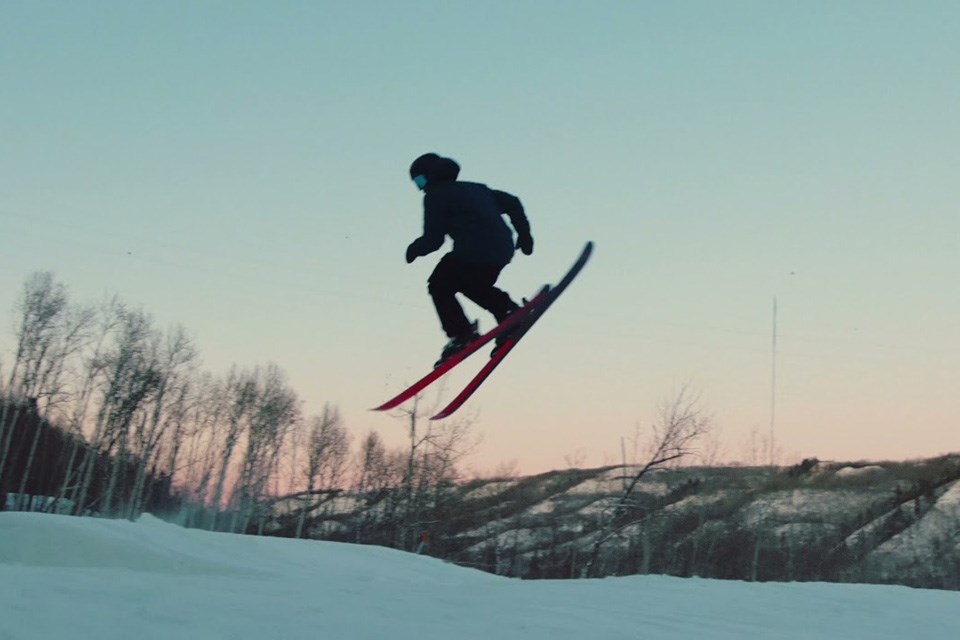 1223-nightskiing5-canyon