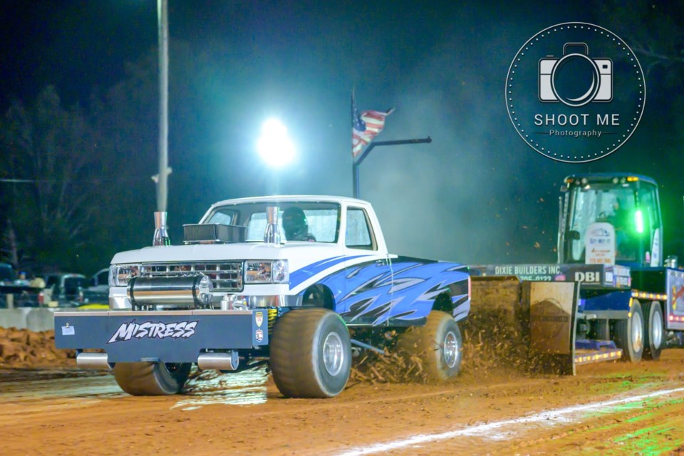 battle-in-boro-truck-pull-image