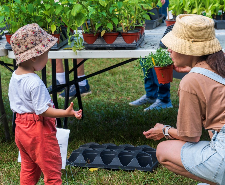 gardenfallplantsale2023