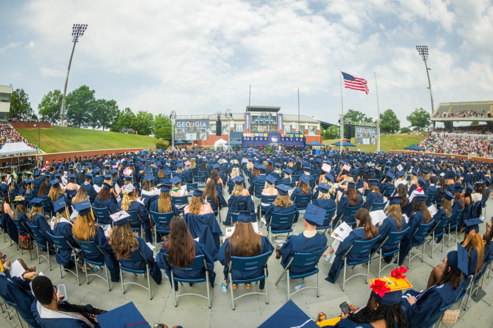 gs-springcommencement-2024-paulson