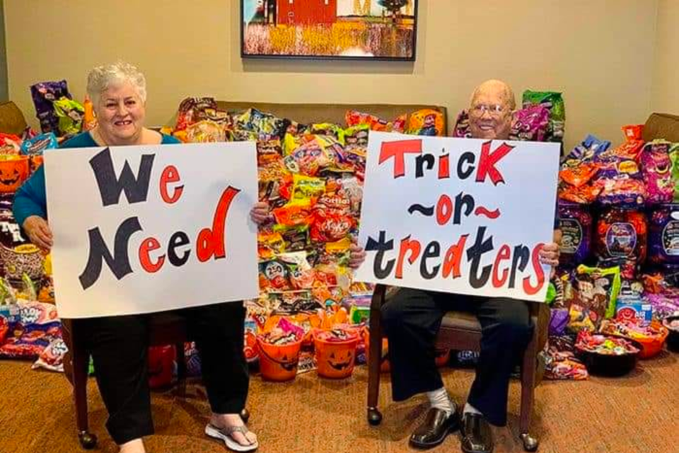 nursing-home-trick-or-treat