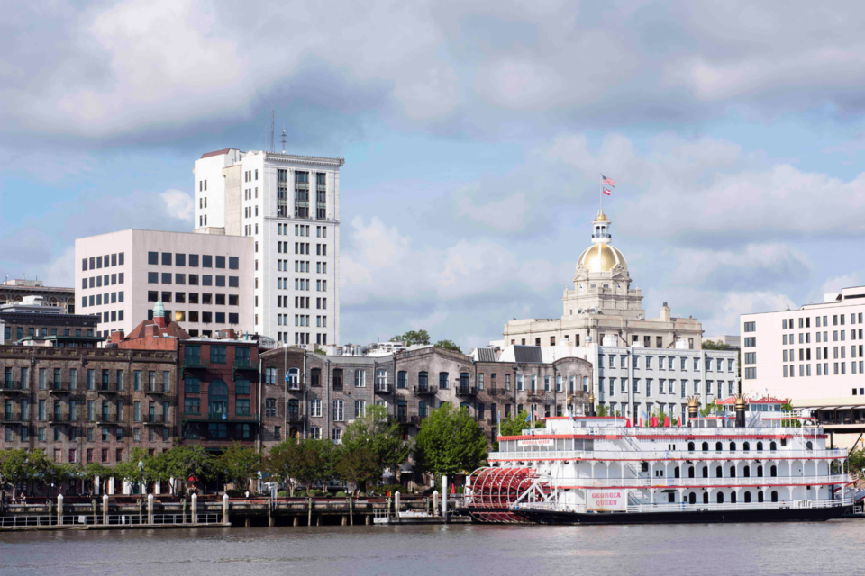 photo-city-hall-savannah