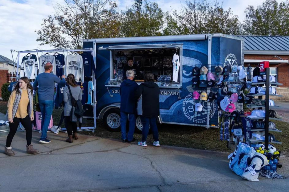 southern-exchange-to-become-exclusive-in-venue-apparel-vendor-at-paulson-stadium