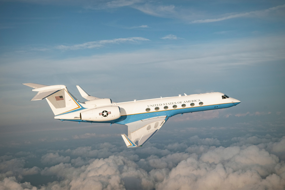 us-air-force-again-selects-gulfstream-for-fleet-support