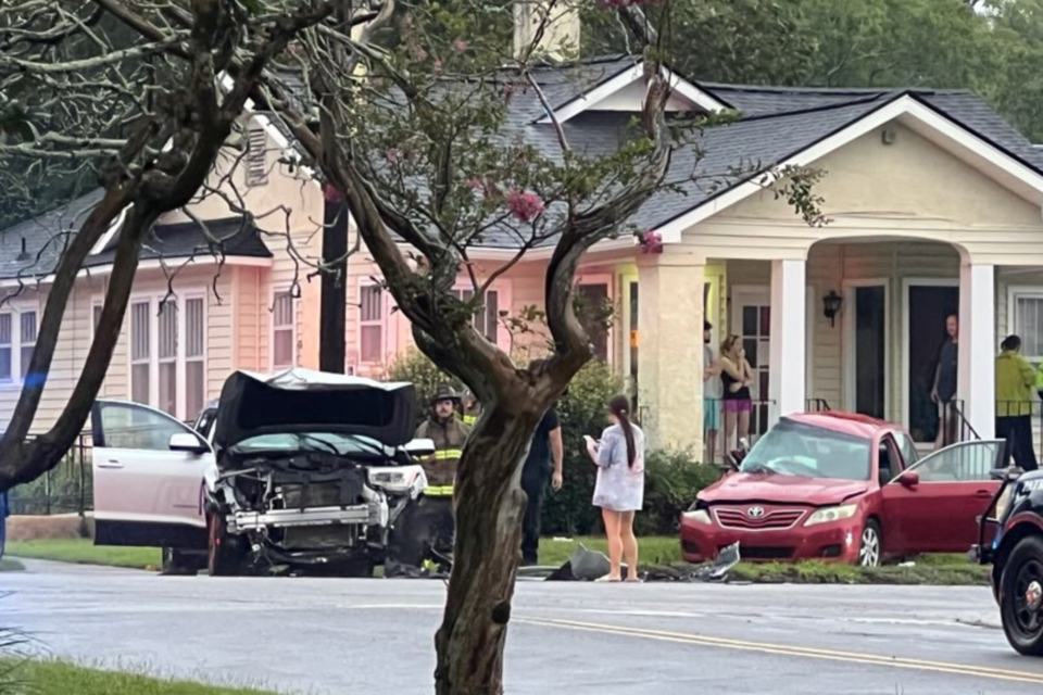 Road rage crash on Zetterower and Jones