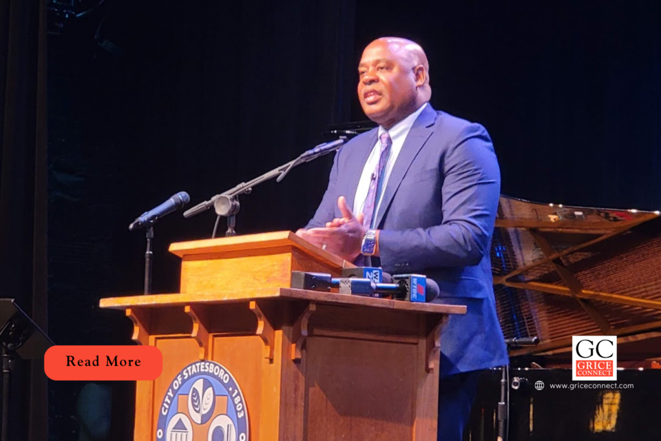 Mayor Jonathan McCollar delivering his State of the City address