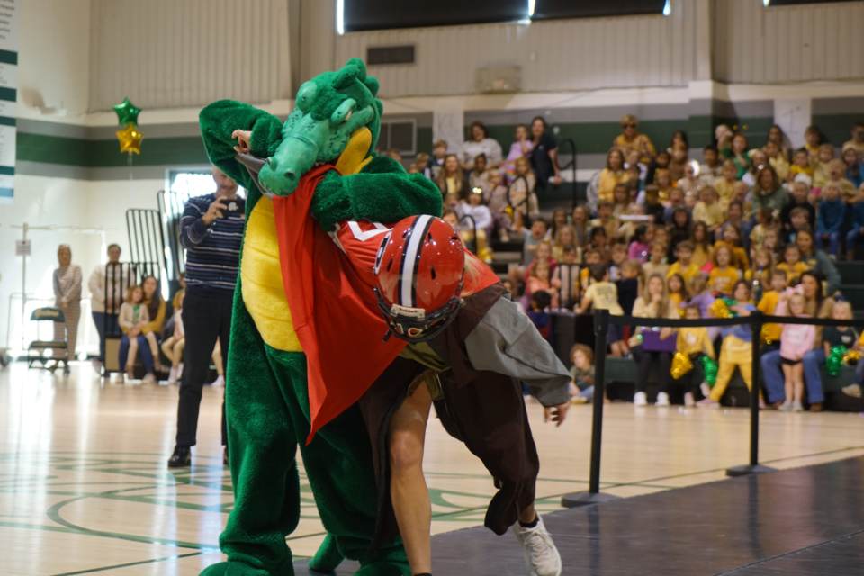 11-21-24_bafbvsfirstpresday_peprally_pic5