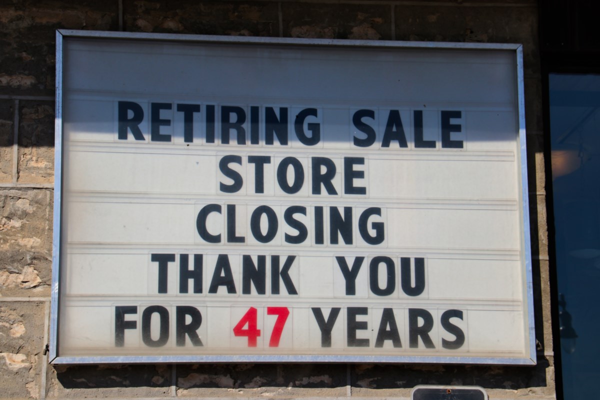 Family owned Guelph business Fashion Lighting closing after 47