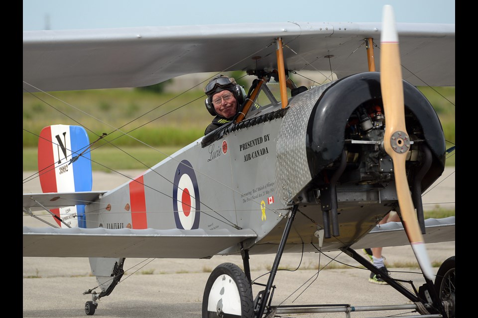 Hundreds turn out to take in Vimy Flight event - Guelph News