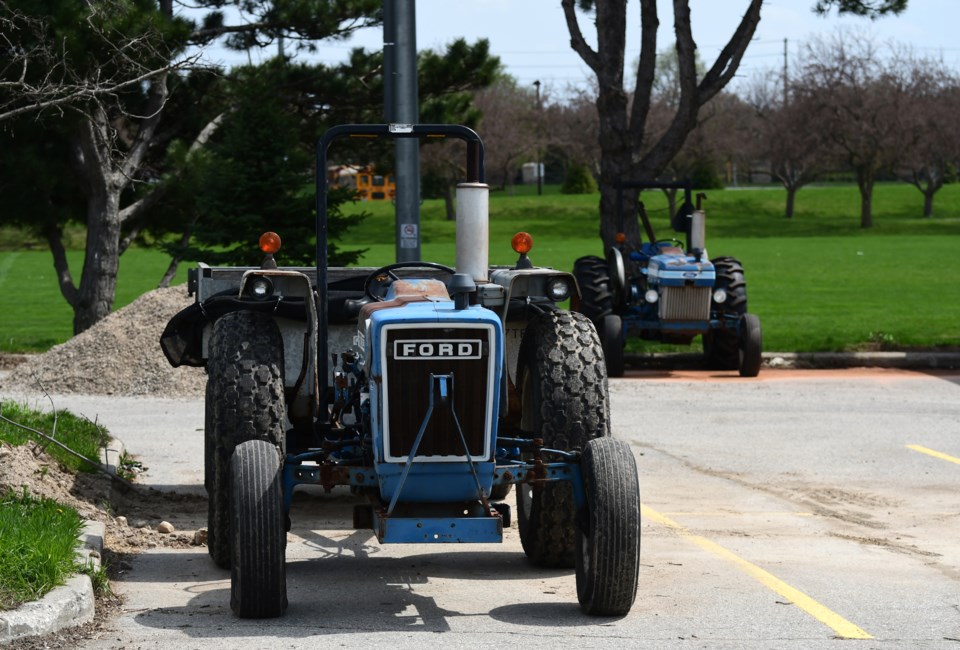 USED 20170428 u of guelph parking lot