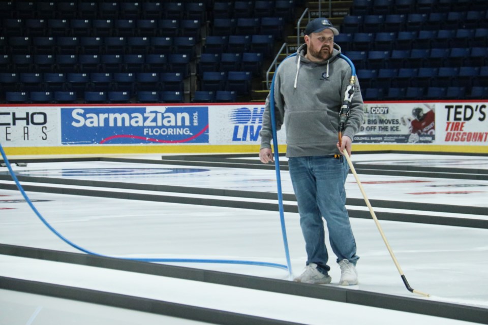 tp011125curling5