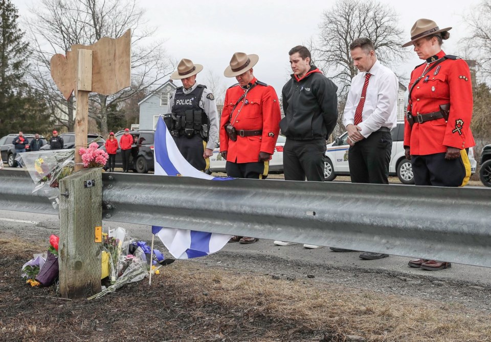 RCMP officers in Nova Scotia take part in 'last patrol' for slain ...