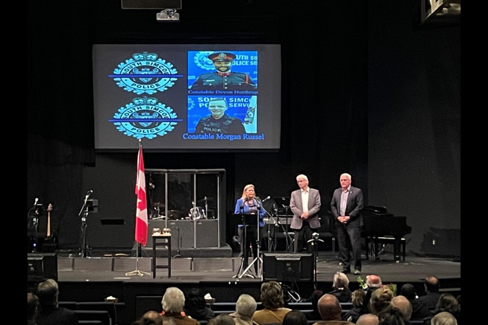 Innisfil Mayor Lynn Dollin, Bradford West Gwillimbury Mayor Rob Keffer, and Barrie-Innisfil MP John Brassard spoke at Wednesday night's candlelight vigil.