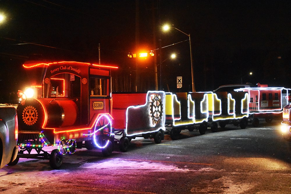 Rotary Club's Candyland Express rolls through Sandycove Acres ...