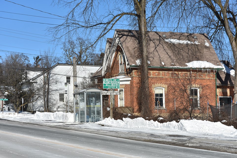 Simcoe County road-widening plans for County Road 4 won't impact heritage buildings in Churchill, says the manager of transportation construction.