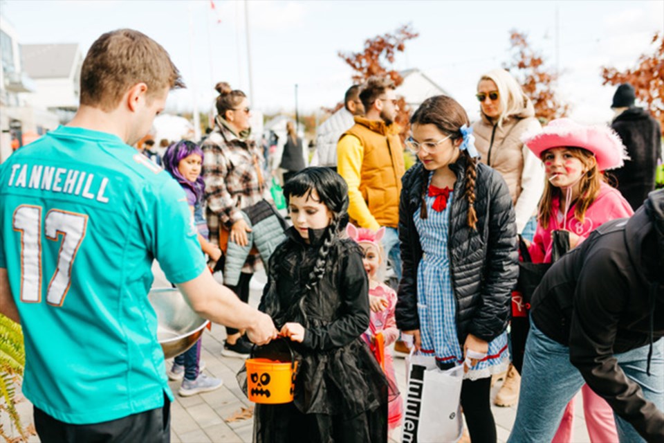 Visitors were invited to trick-or-treat along the promenade while a deejay kept guests dancing as they passed the creepy decorations that were carefully curated for Halloween.