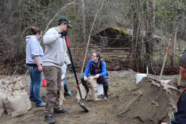 More residents ordered to evacuate as Guichon Creek breaches its berm