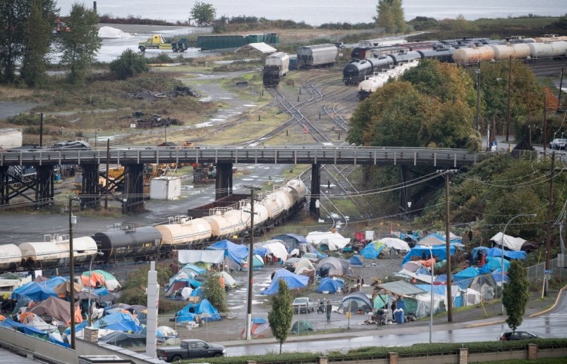 tent-city-nanamio-2018092-2-jpg