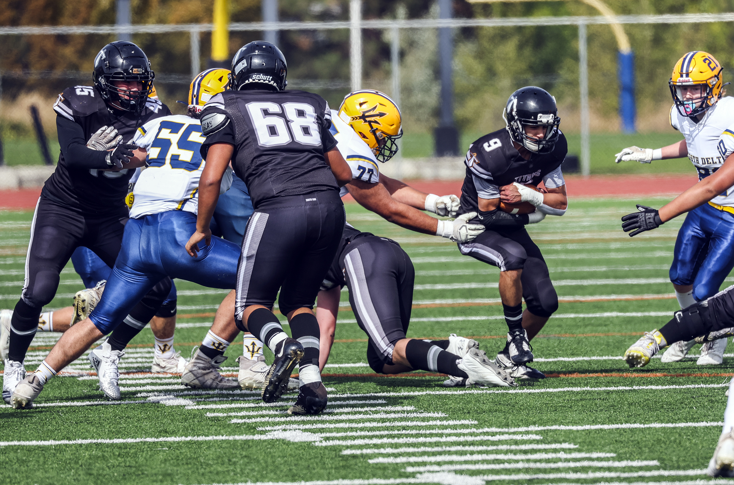 Westsyde Blue Wave, South Kamloops Titans start football season with wins -  Kamloops This Week