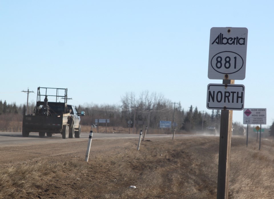 highway-881-sign