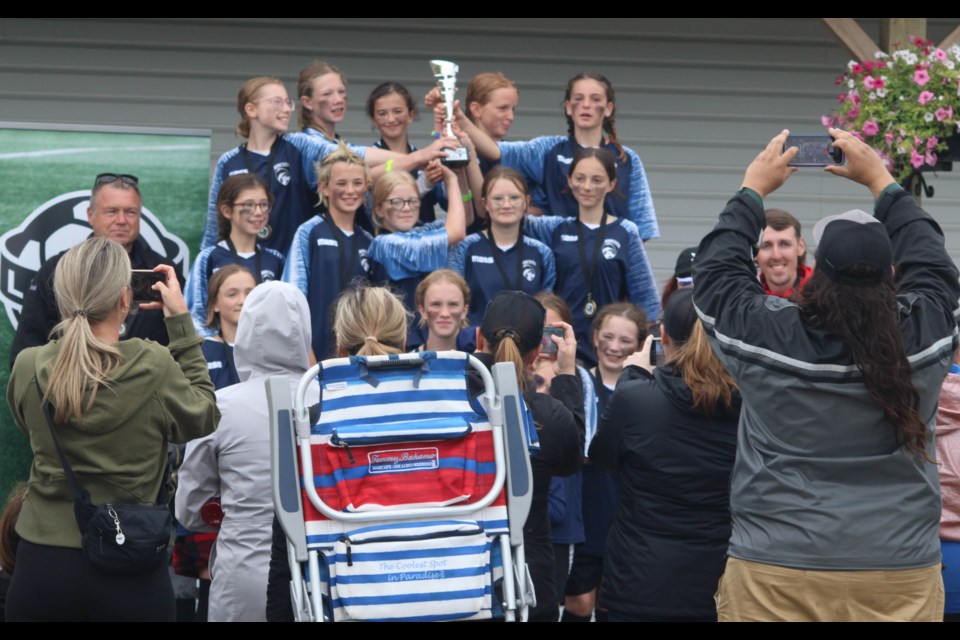 Lakeland soccer teams off to Provincials: Photo Gallery - Lakeland News