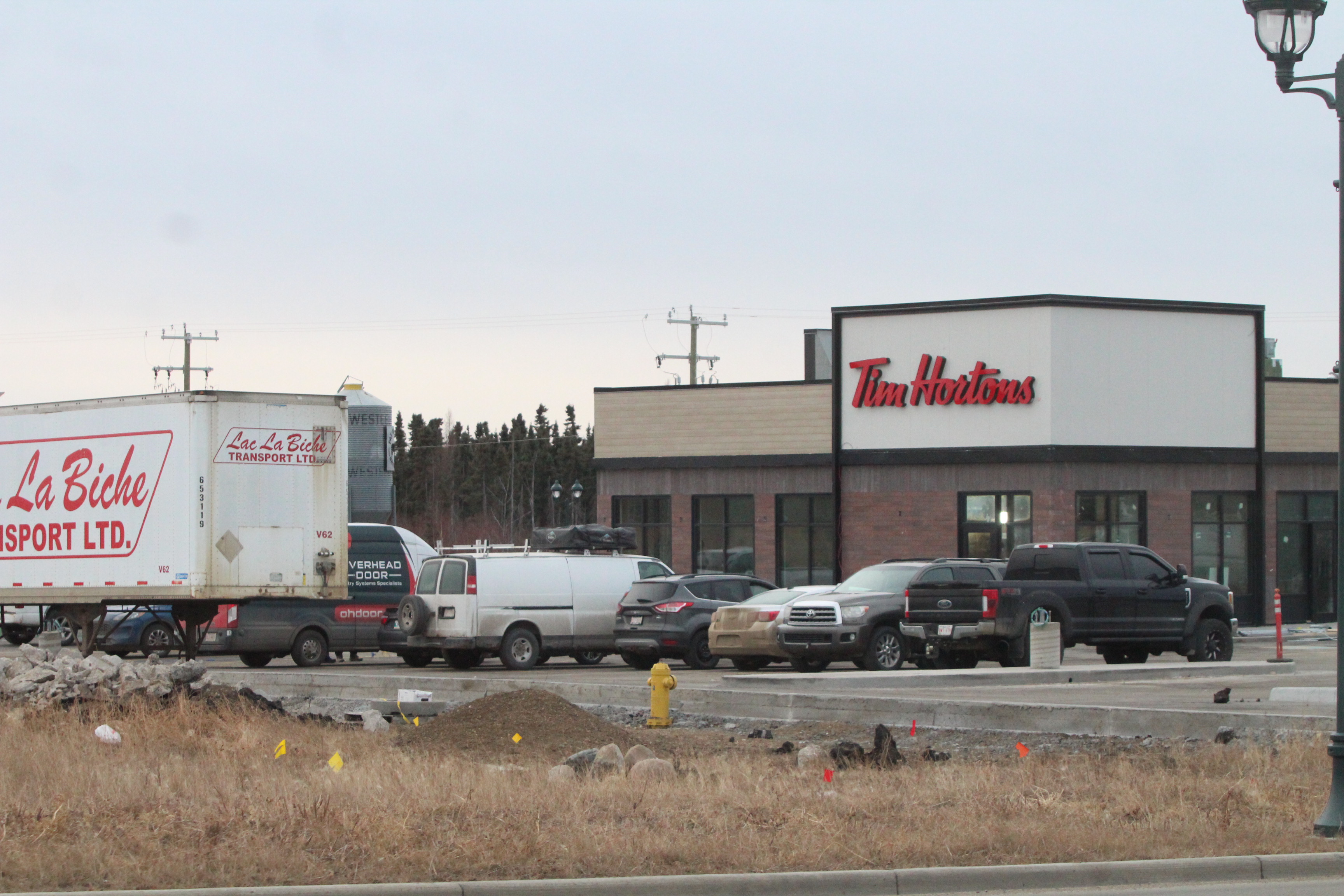 Biz Buzz: Canadian chain Tim Hortons eyes League City parcel