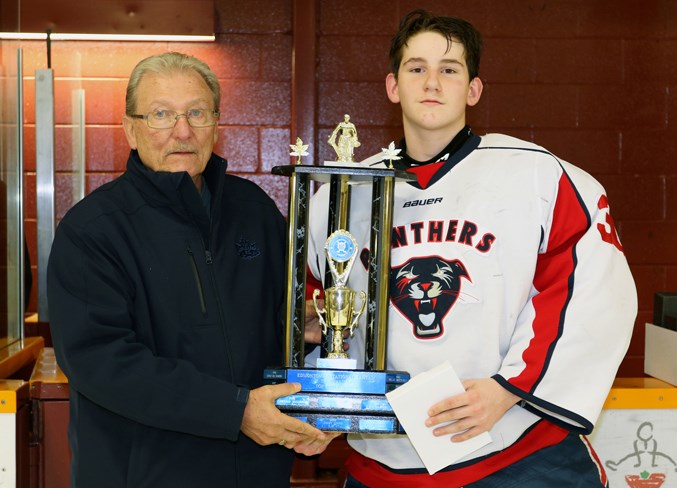  Ethan Farrow was named this year's top goalie of the tournament.