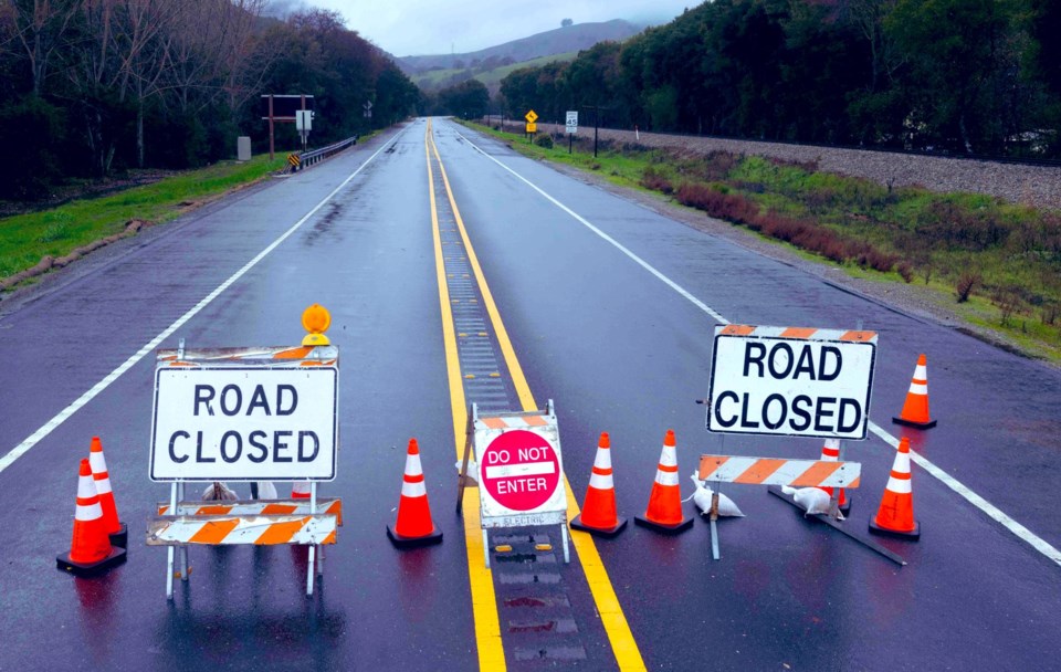 Flooding closes Niles Canyon Road between Sunol and Fremont Livermore