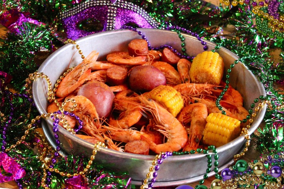 aw-shucks-and-big-shucks-mardi-gras_5_photo-courtesy-of-peterson-management-group