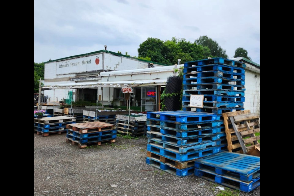 Johnson's Farmers Market has been a popular shopping spot for many over the years. Garnet Reid photo