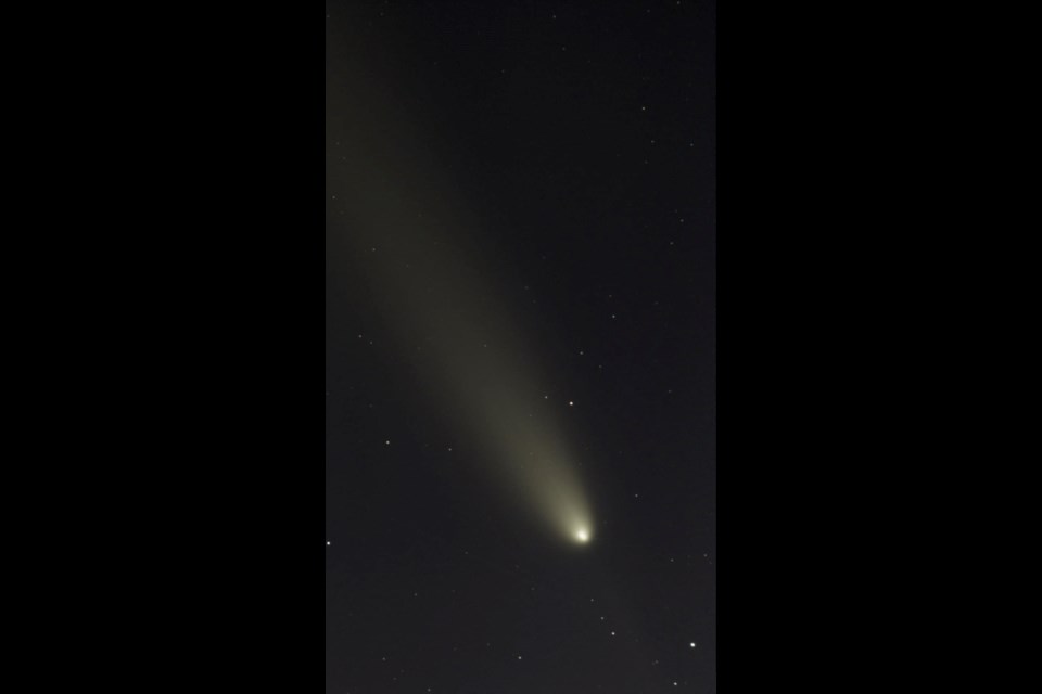 Comet C/2023 A3 as seen from the Albert St. dock in Victoria Harbour Wednesday evening.